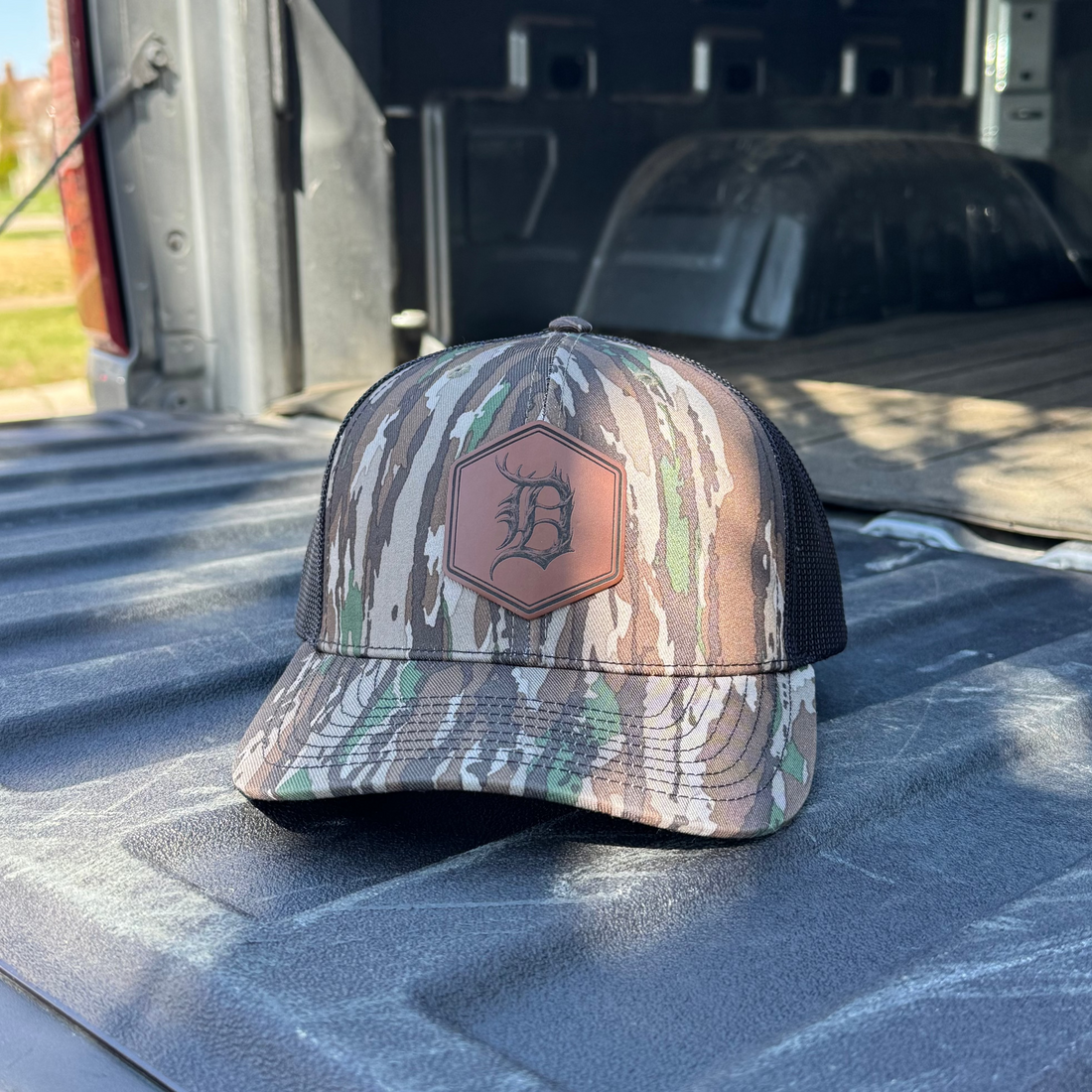 DNRV CO - Old English D Antler Hat